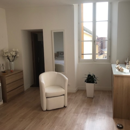  Annonces JOIGNY : Appartement | JOIGNY (89300) | 81 m2 | 650 € 