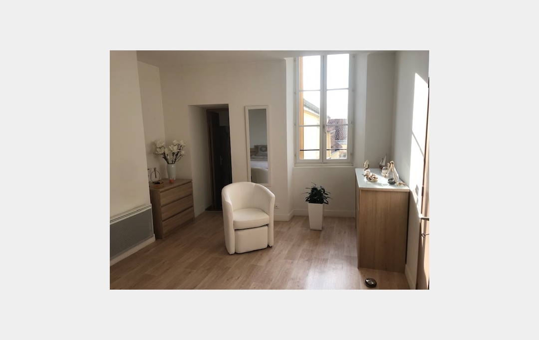 Annonces JOIGNY : Appartement | JOIGNY (89300) | 81 m2 | 650 € 