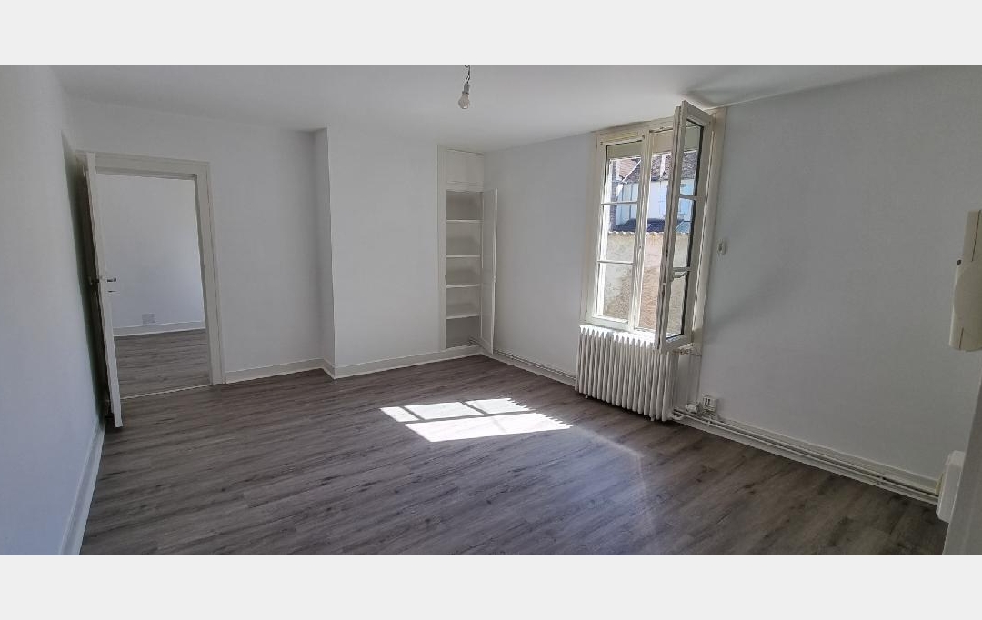 Annonces JOIGNY : Appartement | VILLENEUVE-SUR-YONNE (89500) | 48 m2 | 490 € 